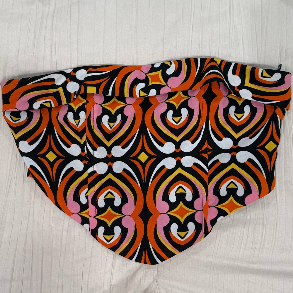 Superdown Abstract Print Strapless Top